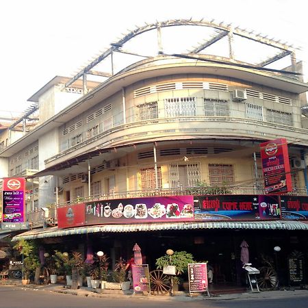 White River II Hostel Phnom Penh Eksteriør bilde