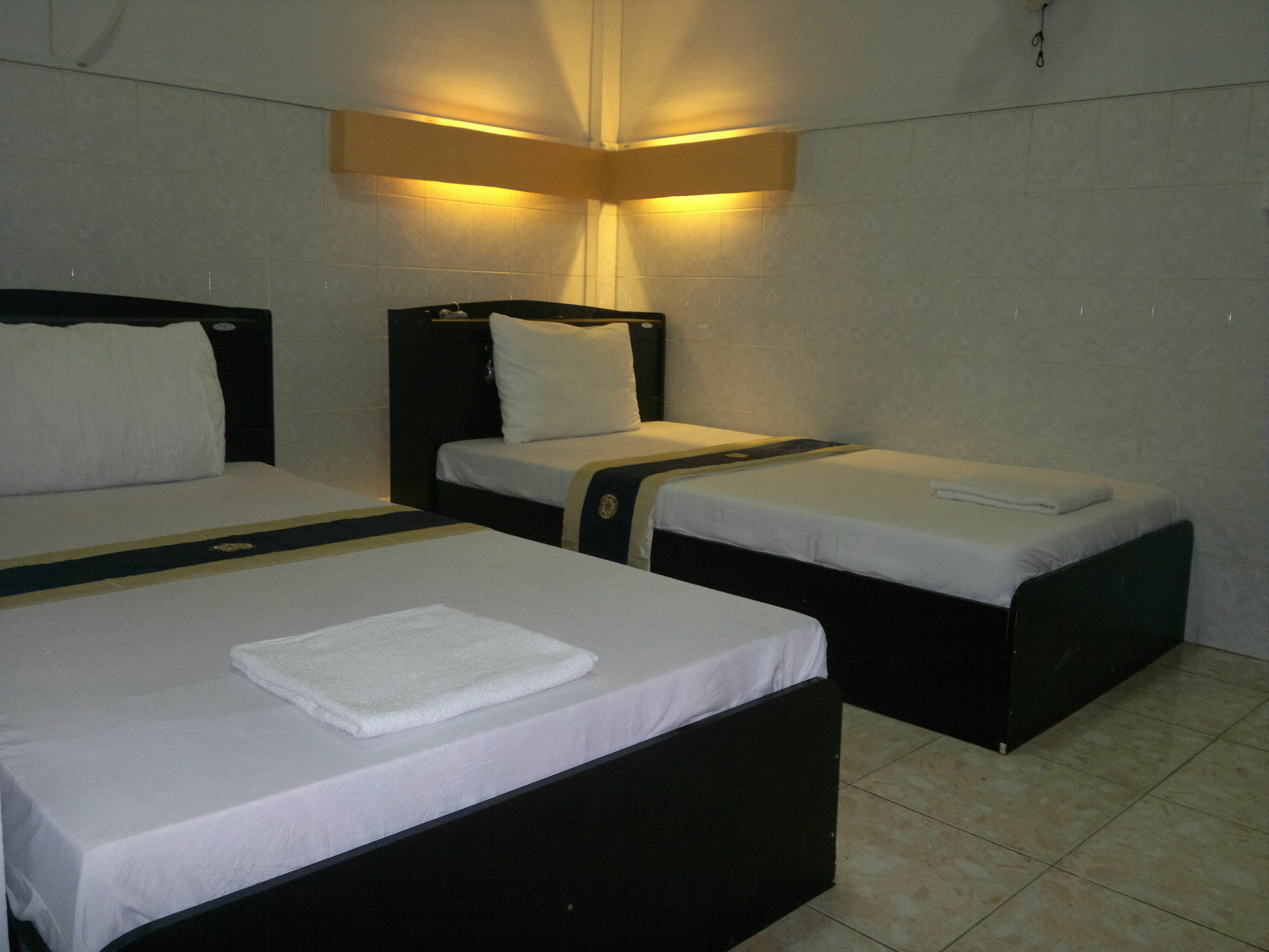 White River II Hostel Phnom Penh Eksteriør bilde