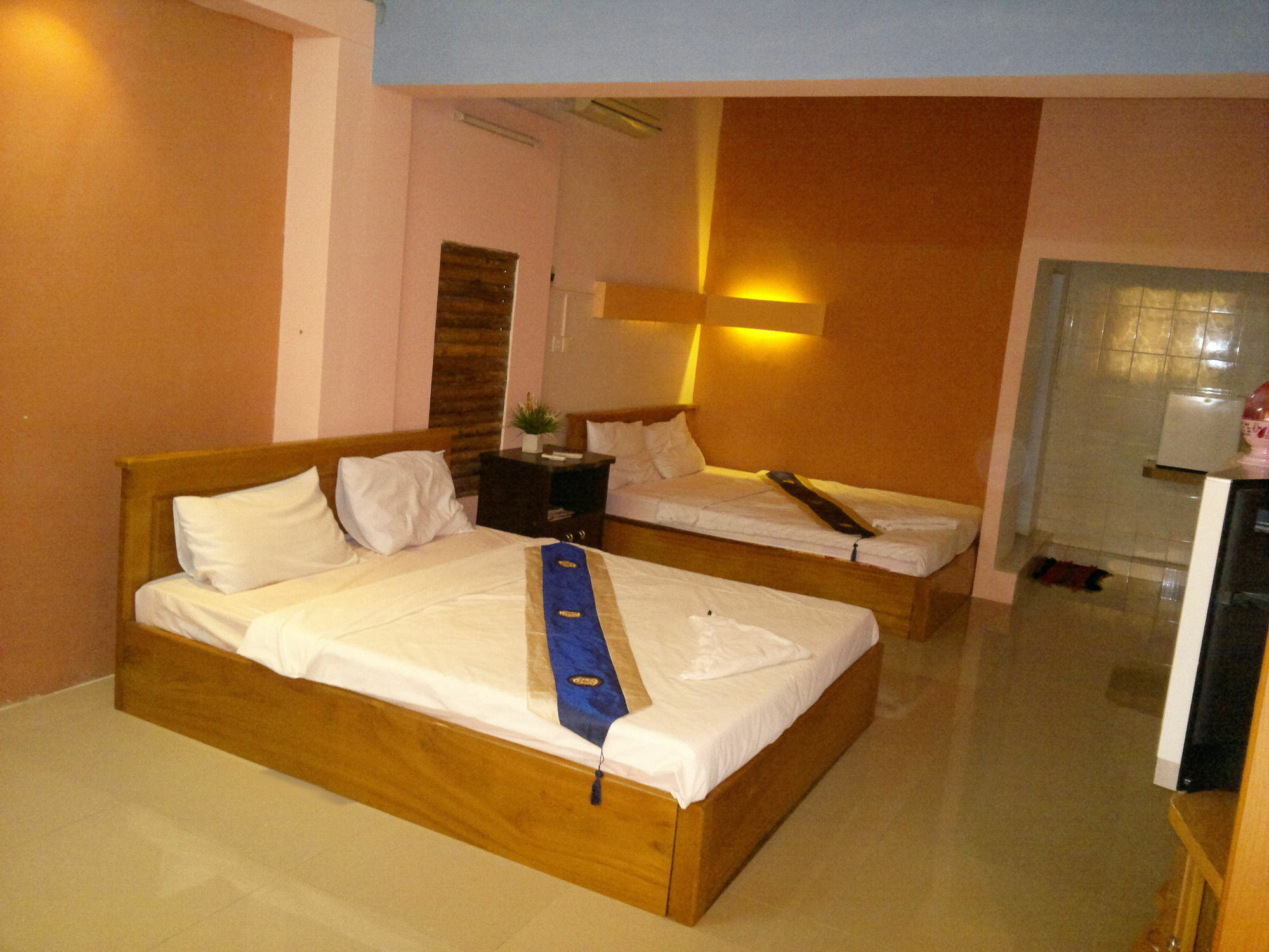White River II Hostel Phnom Penh Eksteriør bilde